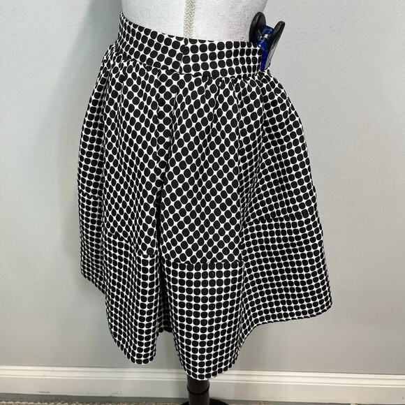 Express Skirt size 4 Black White Polka Dots Above Knee Pleated College Disney - Picture 6 of 7